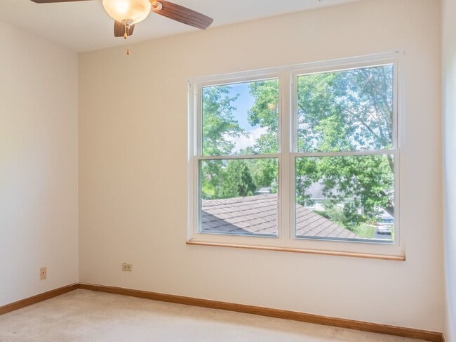 Building Photo - 1881 Appaloosa Dr