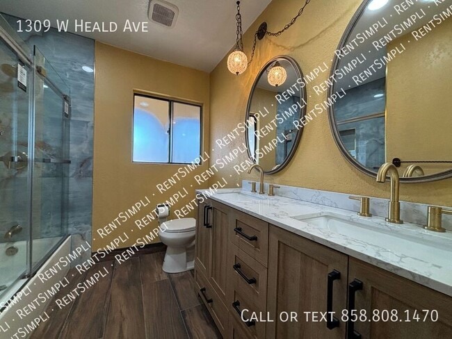 Building Photo - 1309 W Heald Ave
