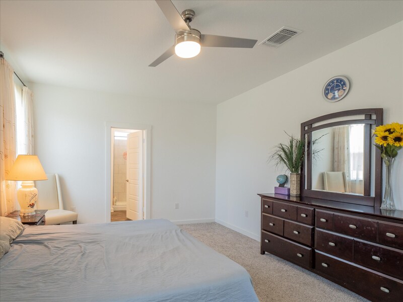 Building Photo - 14020 Neskar Dr