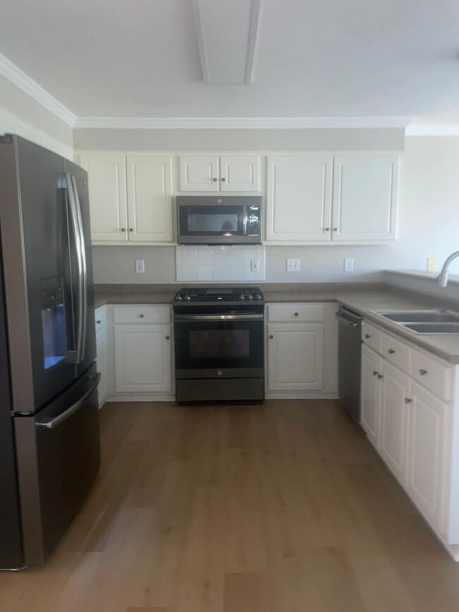 Building Photo - BASEMENT HOME-DOUBLE DECKS-COLUMBIA COUNTY, GOOD SCHOOLS, COVENIENT TO FORT