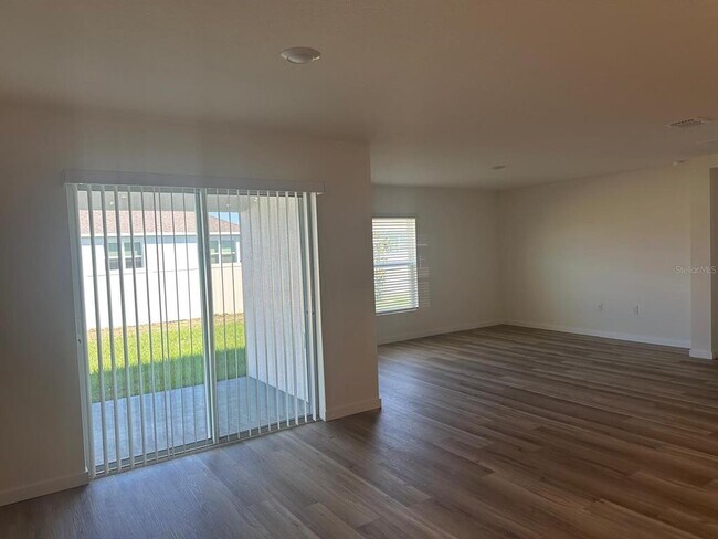 Building Photo - 4697 SW 89th St