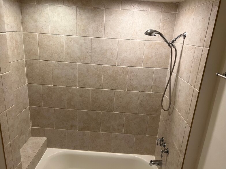 Building Photo - 2327 Dorothy St