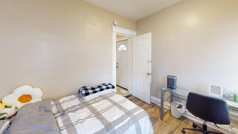 Building Photo - 23 Clarke St