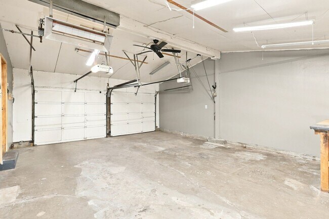 Building Photo - 1746 NW 39th St