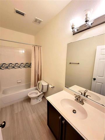 Building Photo - 107 Cold Springs Ct