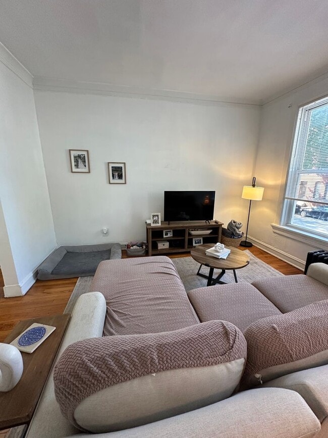 Building Photo - AM-Clifton LLC