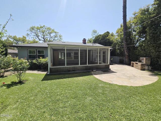 Building Photo - 3815 Mayfair Dr