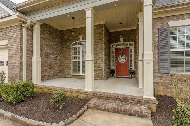 Building Photo - 1661 Jamestown Ave