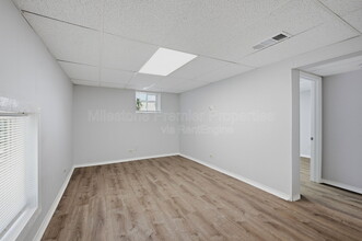 Building Photo - 310 S Barrett Ave