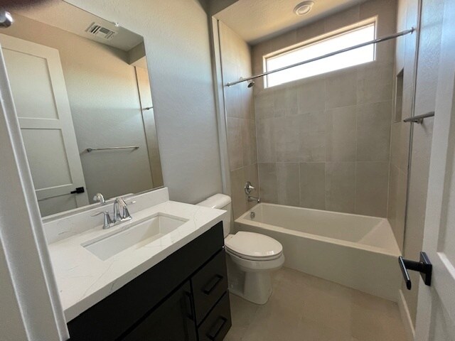 Building Photo - 21615 N 60th Ter - Talinn at Desert Ridge