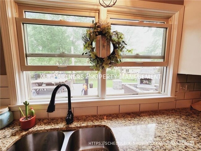 Building Photo - 5817 W 101st-