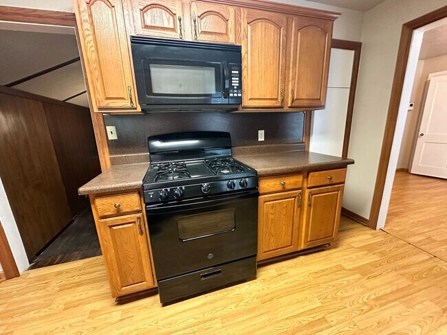 Building Photo - 2 Bed 1 bath NE OKC