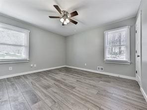 Building Photo - 2406 Pine Dr NW