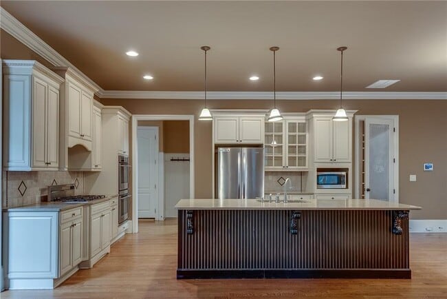 Building Photo - 3924 Sweat Creek Run NE