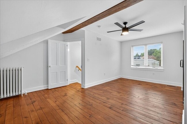 Building Photo - 255 New Holland Ave