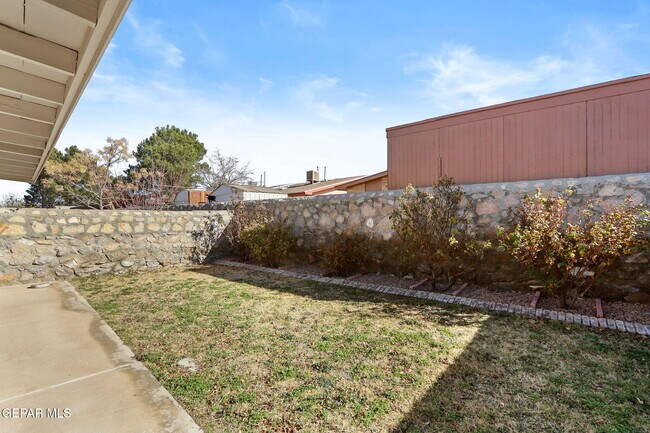 Building Photo - 3504 Blue Grove Ln