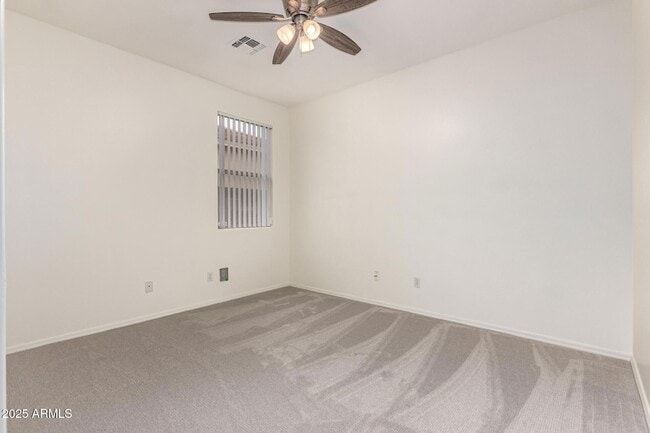 Building Photo - 12526 W Bird Ln