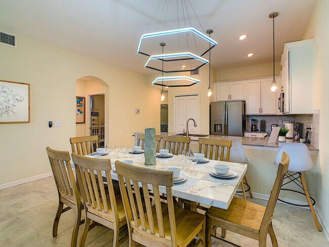 Building Photo - 705 Ocean Course Ave