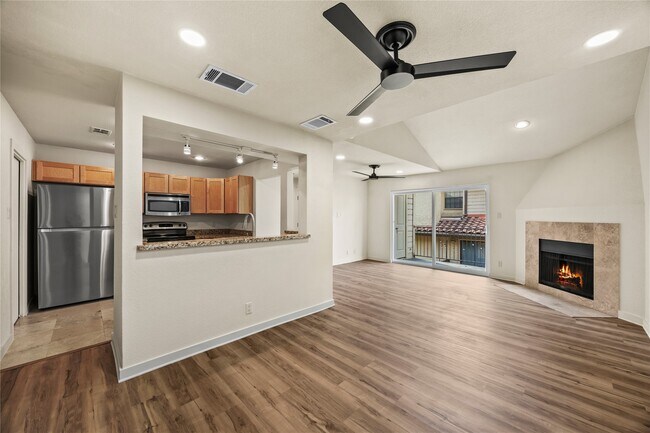 Building Photo - 4777 Cedar Springs Rd