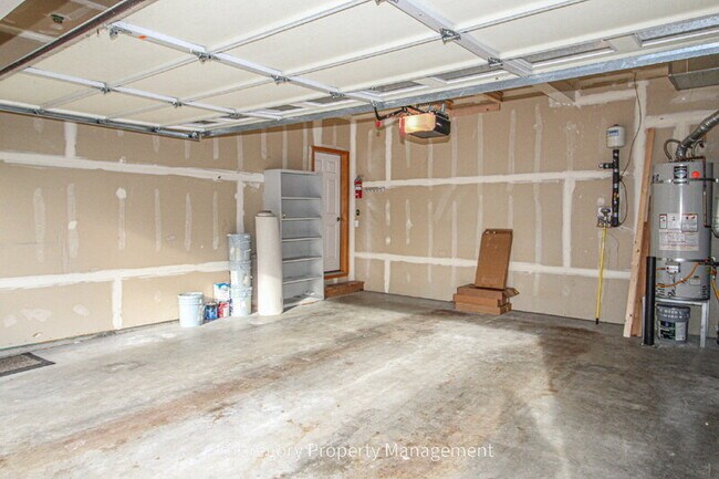 Building Photo - 12920 NE 203rd Ct