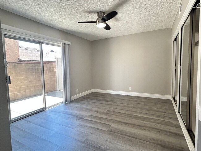 Building Photo - 1381 N San Gabriel Ave