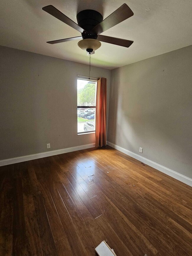 Building Photo - 3130 Millwood Terrace