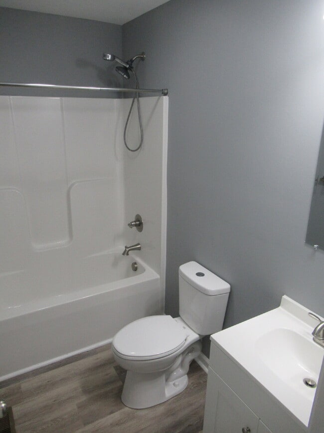 Building Photo - Brick Duplex for Rent Just Minutes from Lincolnton!