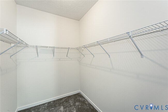 Building Photo - 7301 Norwood Pond Pl