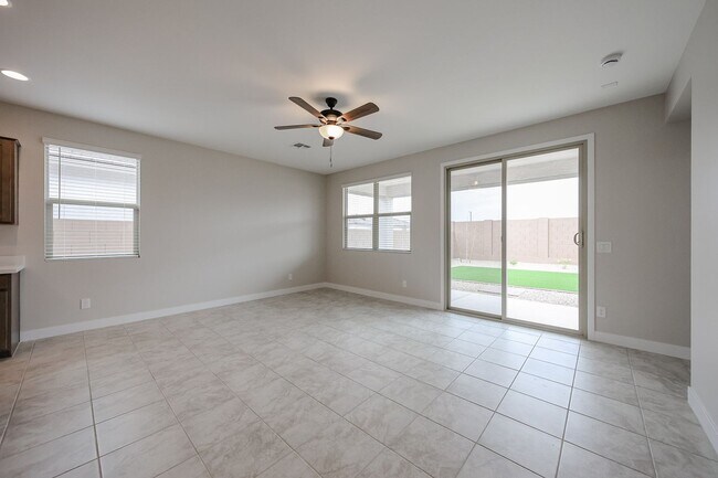 Building Photo - 4 Bedroom in Asante Community