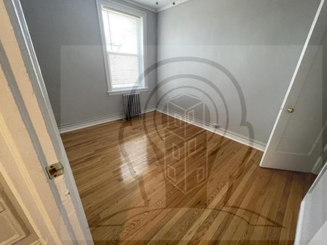 Building Photo - 1 bedroom in CHICAGO IL 60626