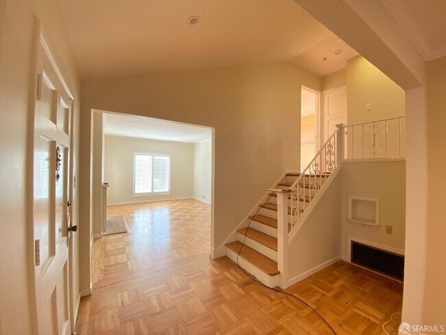 Building Photo - 60 Westdale Ave