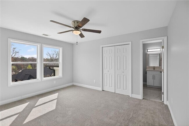 Building Photo - 1226 Bloomsbury Ln