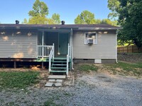 Building Photo - 4322 Banks Dr