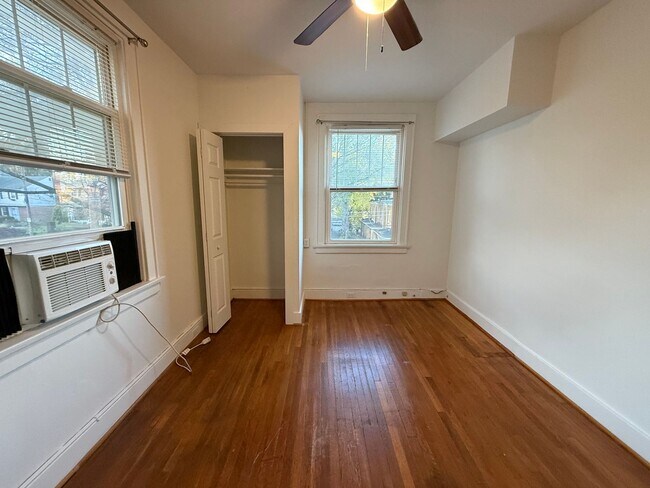 Building Photo - 204-204 S Braddock Ave