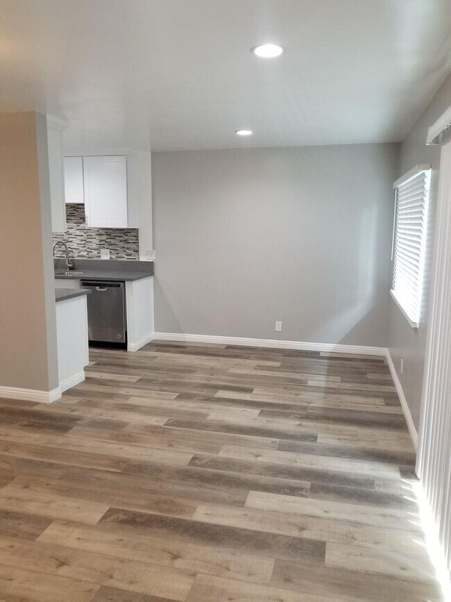 Interior Photo - 9301 Lucerne Ave