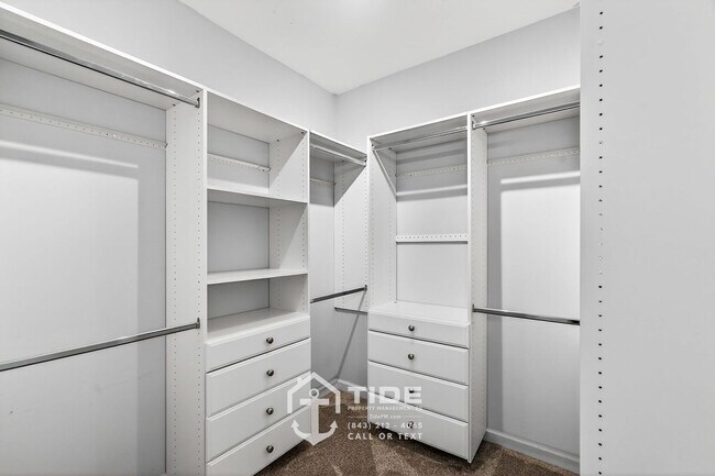 Building Photo - Spacious Living in Moncks Corner