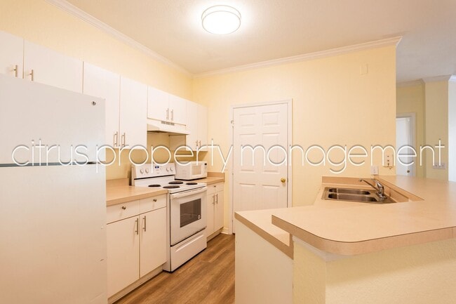 Building Photo - 2/2 Condo in Mosaic at Millenia