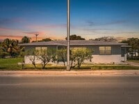 Building Photo - 54 SW 16th St