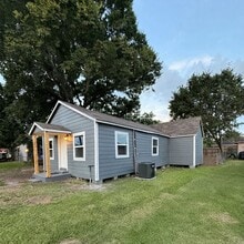 Building Photo - 110 Millican St