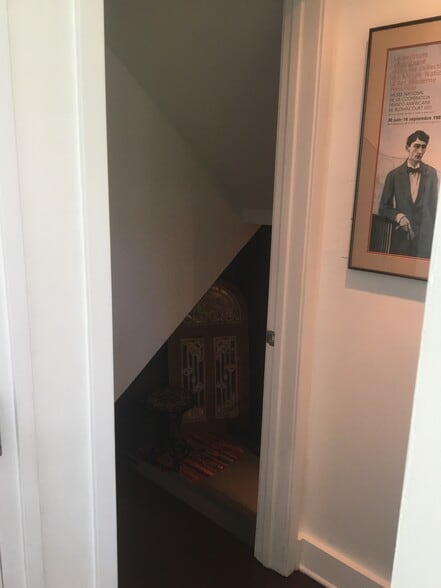 Building Photo - 935 10th St