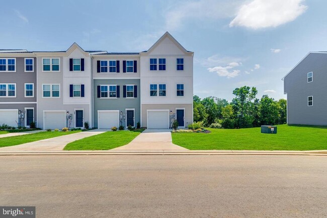 Building Photo - 64 Bigler Rd