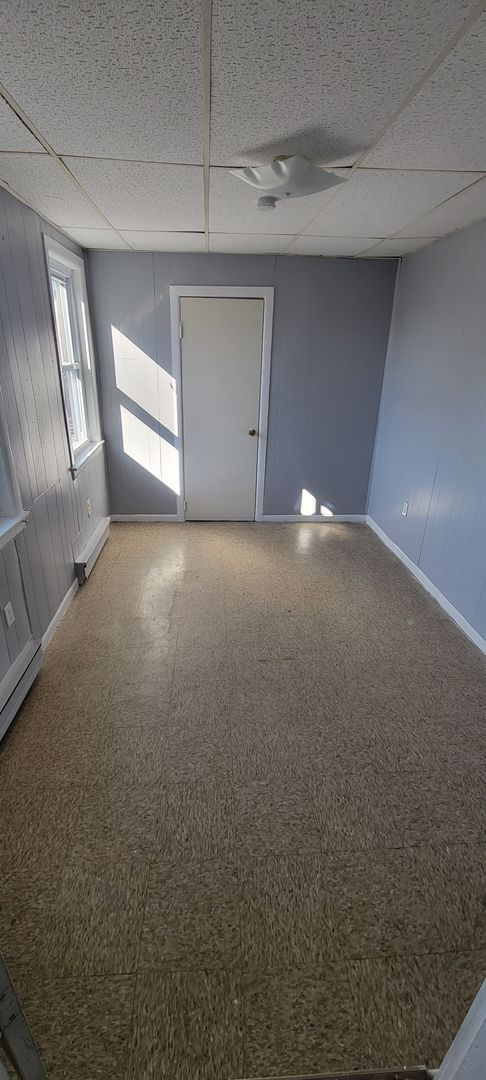 Building Photo - 3 Bedroom / 1 bathroom Home in Allentown!!