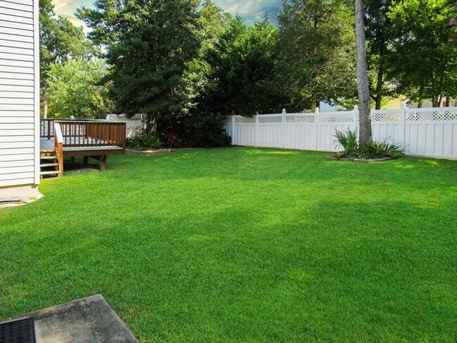 Building Photo - 20860 Ark Ct