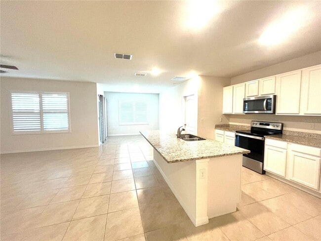 Building Photo - 5255 Bracks Landing Dr