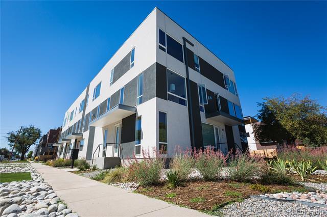 Building Photo - 3207 W 17th Ave