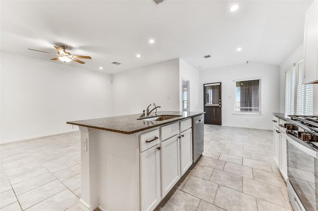 Building Photo - 7515 Fierce Friesian Ln