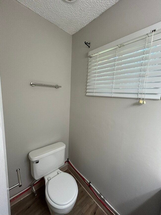 Building Photo - 4705 Leaf Crest Ct