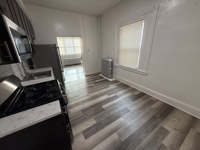 Building Photo - 7208 Torresdale Ave