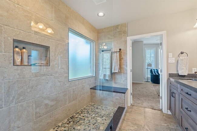 Building Photo - 2634 Plantation Dr