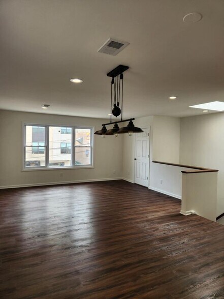 Building Photo - 3713 Bergen Turnpike